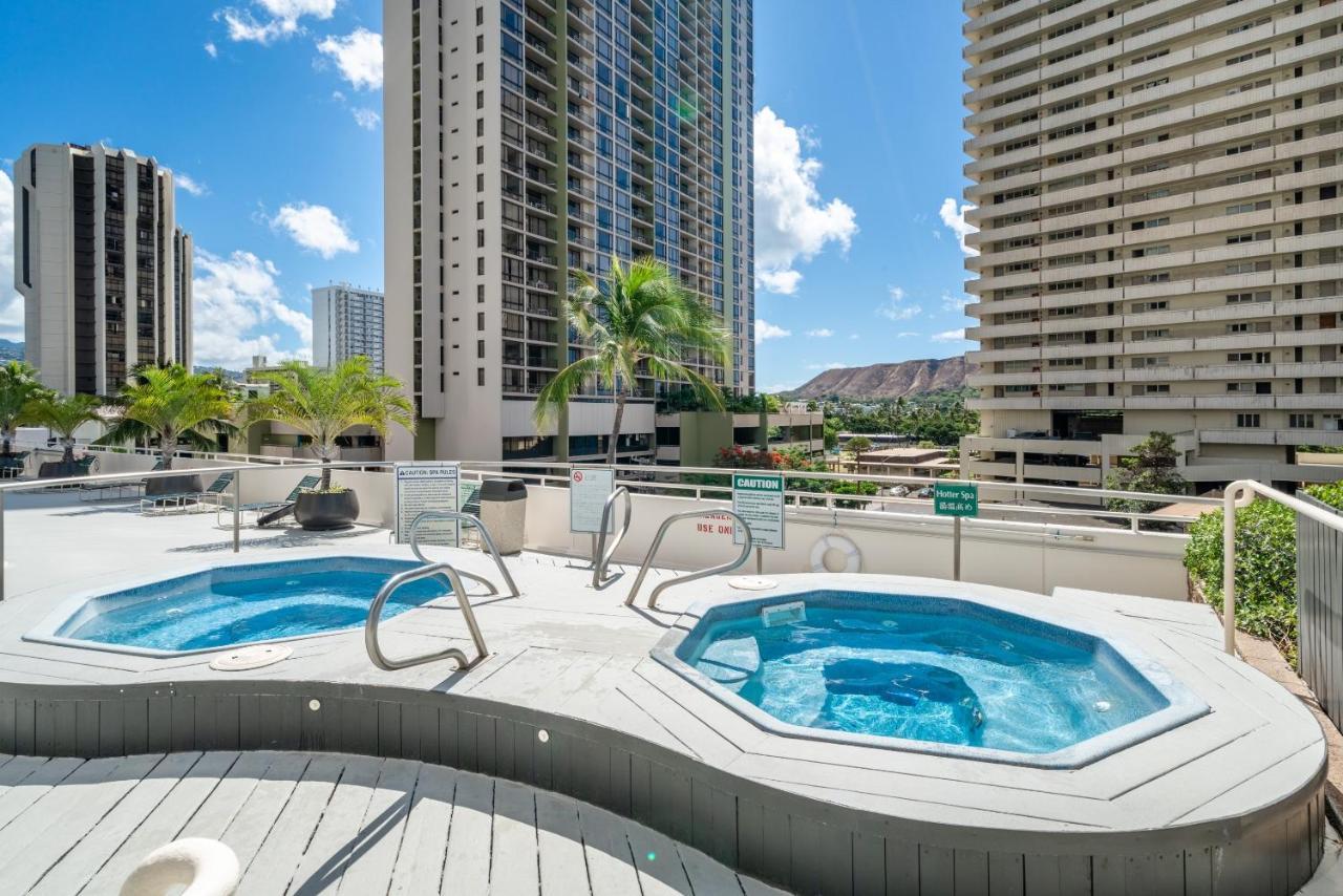 Light & Airy 8Th Floor Ocean View Condo With Lanai Condo Honolulu Buitenkant foto