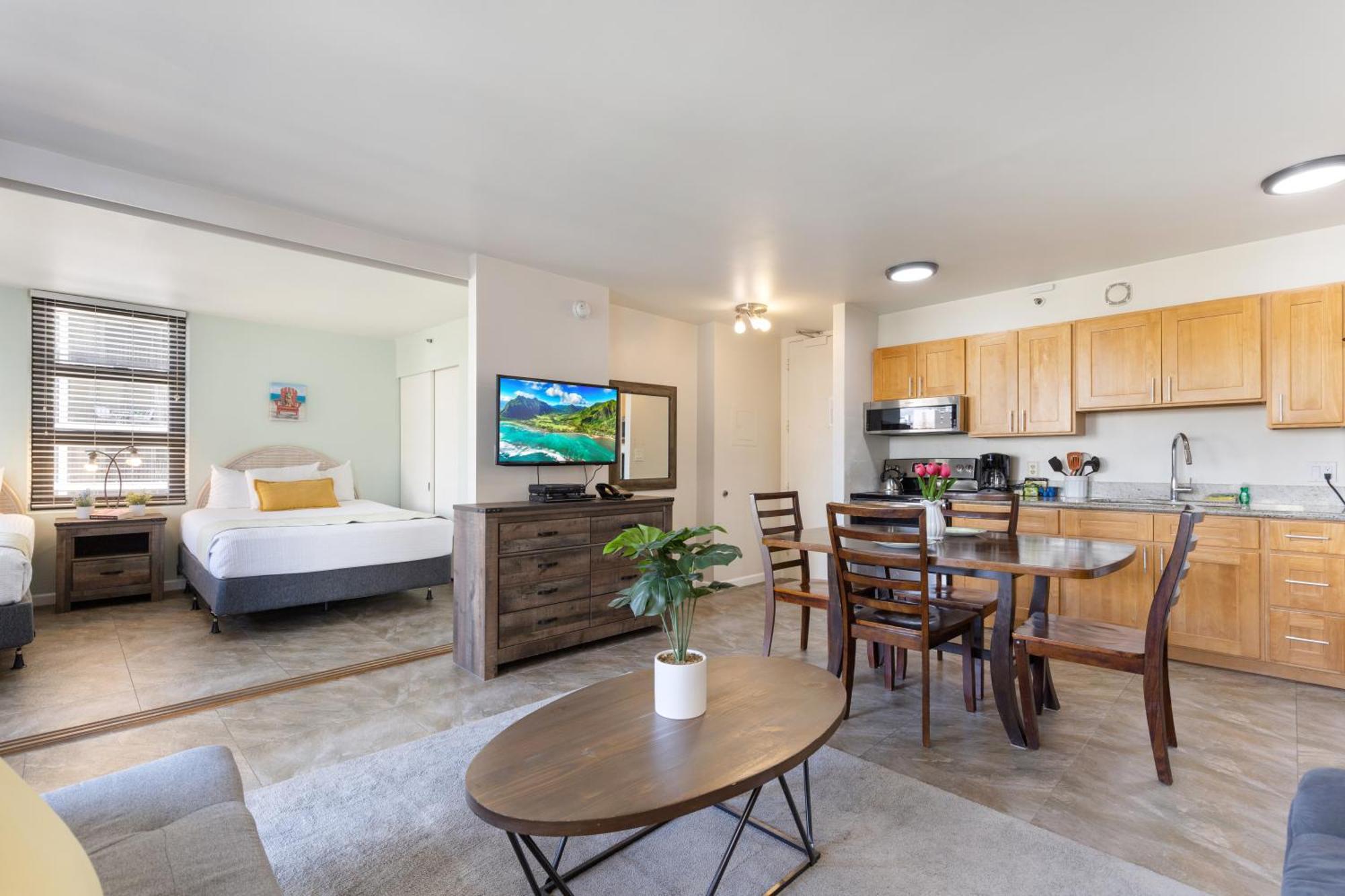 Light & Airy 8Th Floor Ocean View Condo With Lanai Condo Honolulu Buitenkant foto